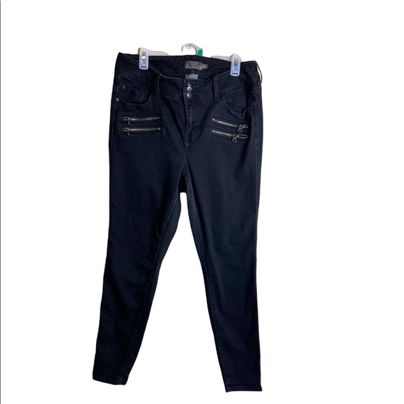 Jeggings With Zipper And Pockets